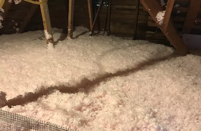 blown-in loose fill insulation